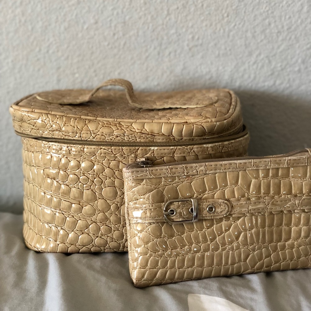 Snakeskin Cosmetic Bag Set
